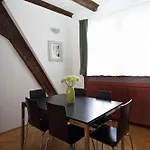 Apartman Leo Old Town *