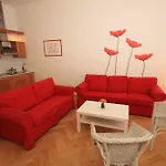 Apartman Leo Old Town