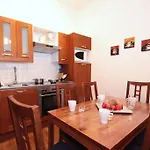 Leo Old Town Apartman Prága