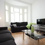 Apartment Leo Old Town *