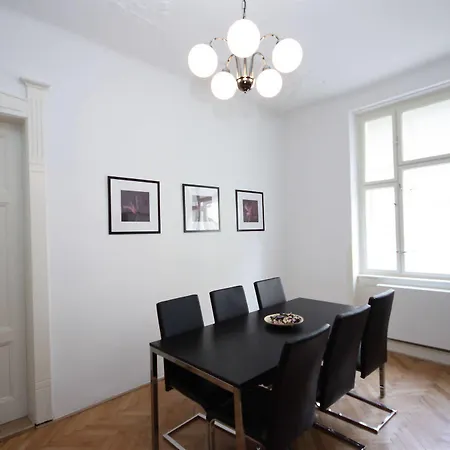 Leo Old Town Apartmán Praha